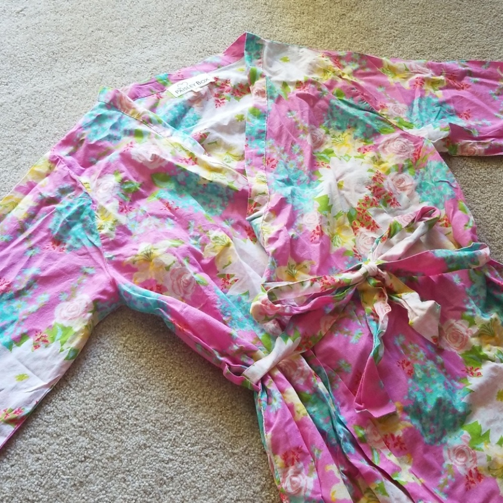 The Paisley Box Women's Cotton Robe